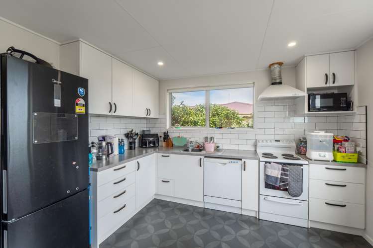 35 Arundel Crescent Strathern_3