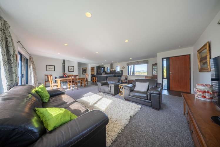 330 Sinclair Road Te Anau_11