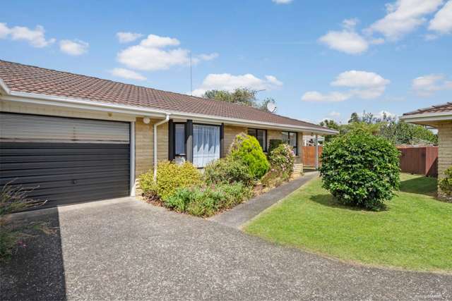 2/44 West Street Pukekohe_4