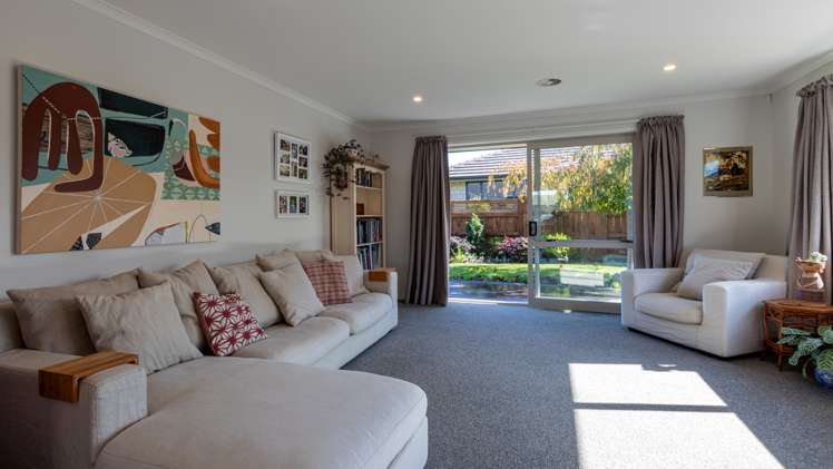 35 West Thompson Street Leamington_7