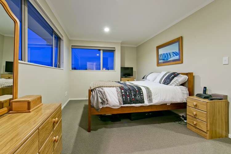 24 Huntington Park Drive Greenhithe_7