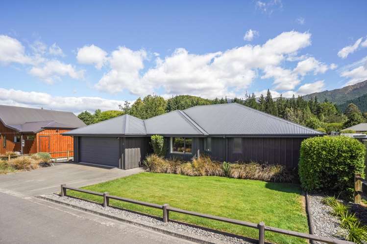 7D Coleridge Street Hanmer Springs_21