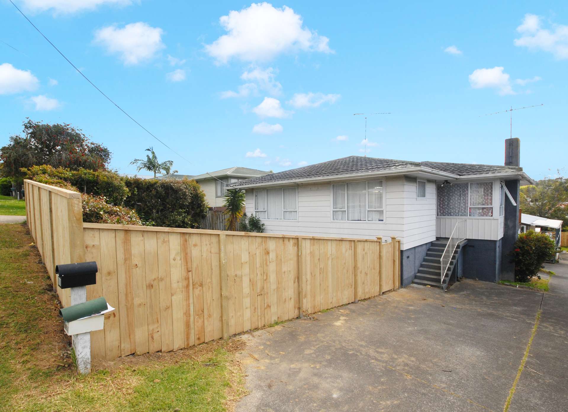 1/118 Archers Road Glenfield_0