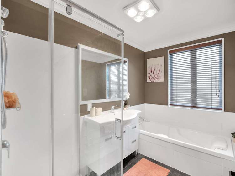 61 Eastwood Rise Waimairi Beach_23