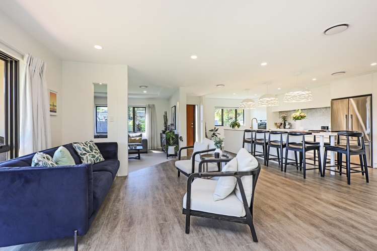 15 Chelsea Drive Taradale_6