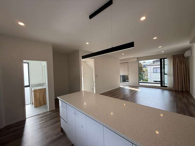 672F Mount Albert Road Royal Oak_16