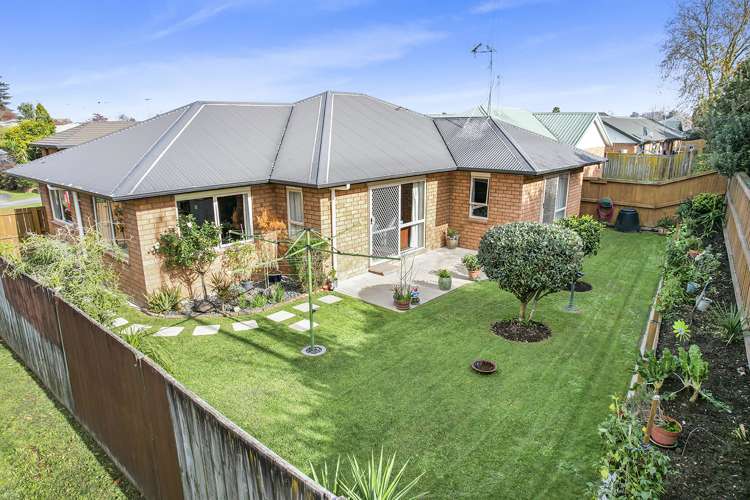 8 Ashgrove Court Hamilton East_10