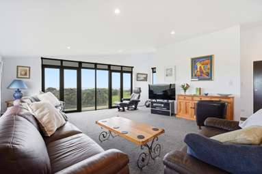 350 Waipipi Road_3