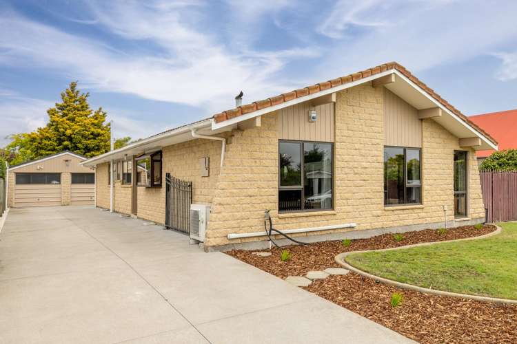 68 Lakewood Drive Burwood_13