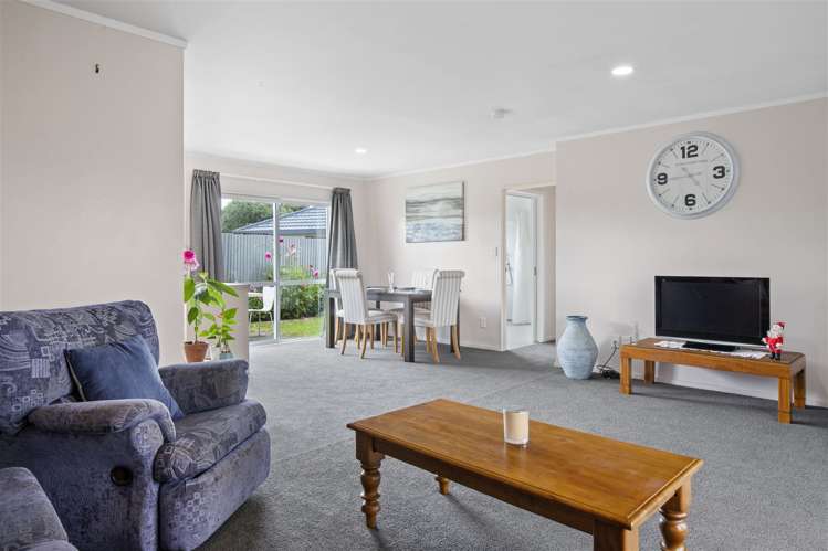 2 Childs Avenue Pukekohe_7