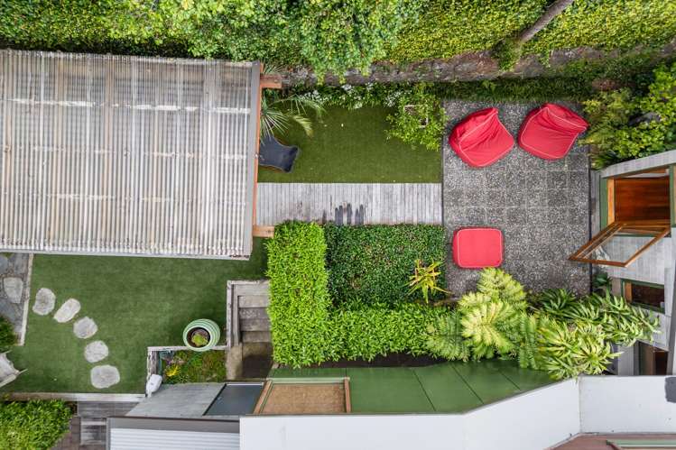 10 Violet Street Mount Albert_16