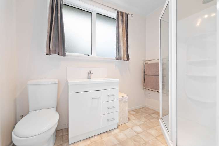 9 Te Takinga Street Turangi_11