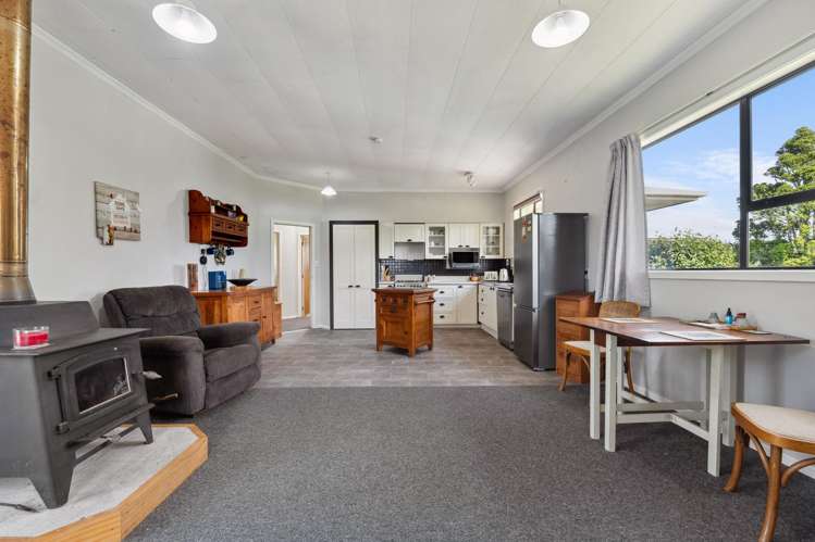 525 Auroa Road Auroa_8