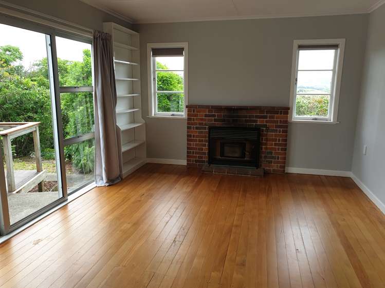 32 View Street Maungaturoto_6