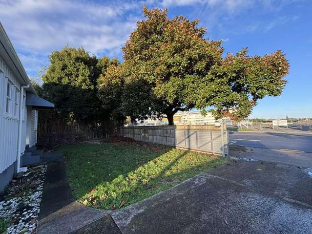 43 Ash Street Avondale_1