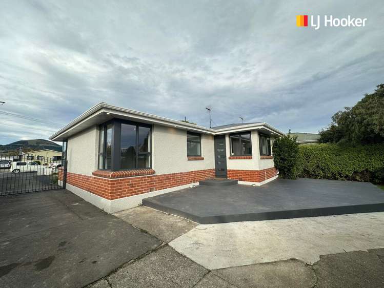56 Tay Street Mosgiel_17