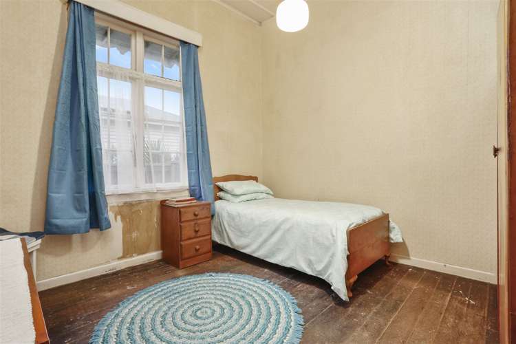 11 Rugby Road Birkenhead_13