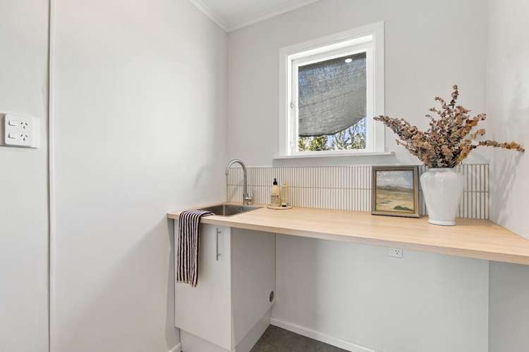 35 Trafalgar Street Westown_26
