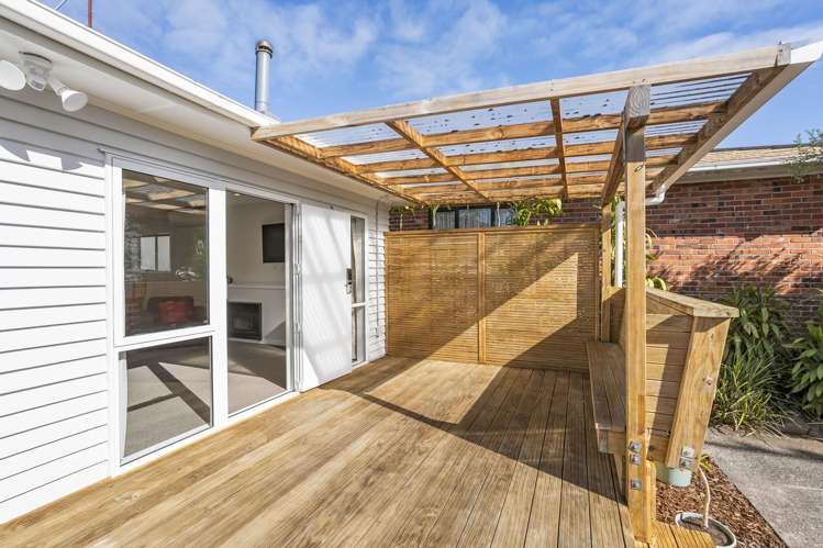 24 Glengarry Road Glen Eden_10