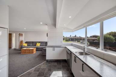 75 Russley Drive_4