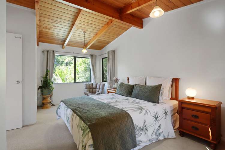 183 Laingholm Drive Laingholm_18