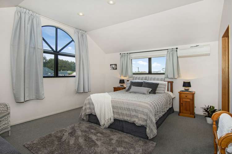 2 Brentwood Avenue Kamo_17