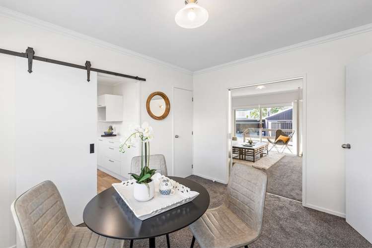2/45 Glenmore Road Sunnyhills_5
