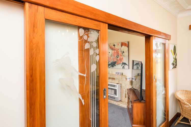 9 Ngaio Street West End_18