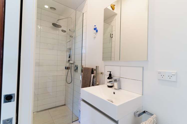 10 Cliffs Road Saint Clair_14