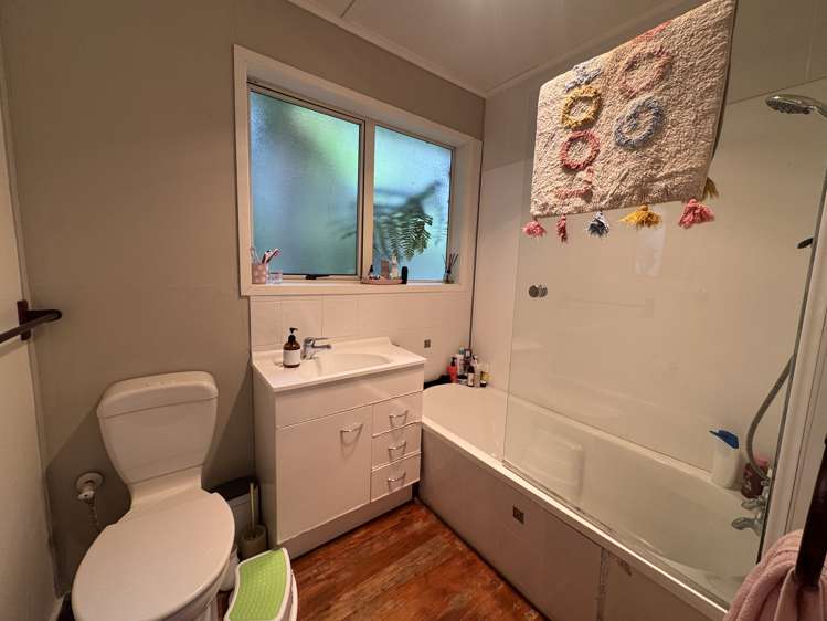 1/37 Rimu Road Stanmore Bay_9