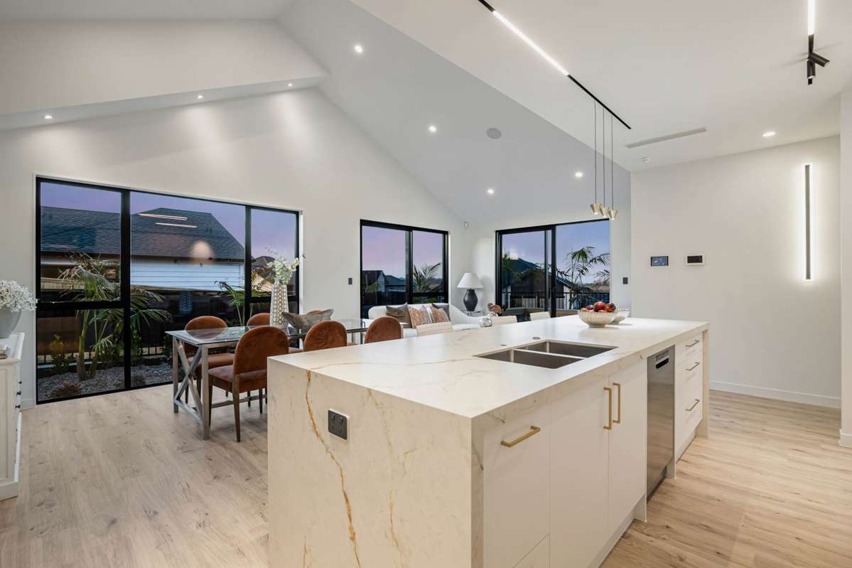 80 Parish Drive_5