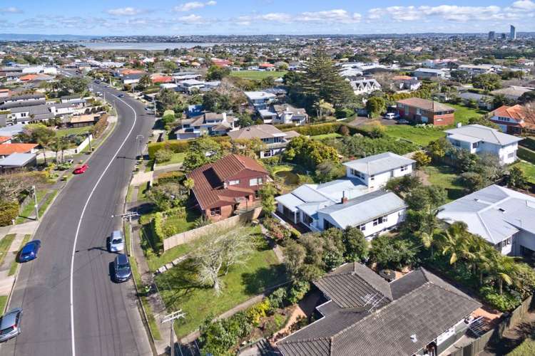 52 Williamson Avenue Belmont_8