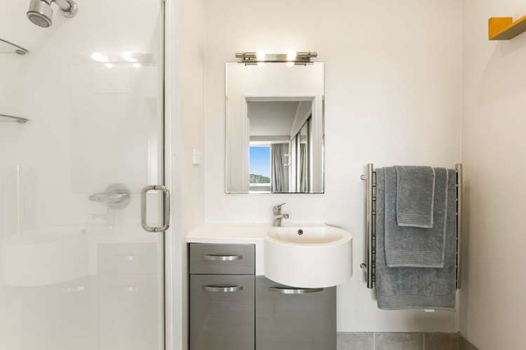 3 Riverhaven Drive Stanmore Bay_17