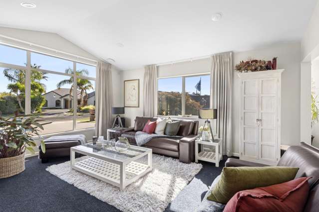 Pristine, homely, and perfectly positioned!