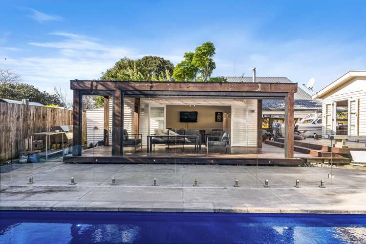 110 Second View Avenue Beachlands_1