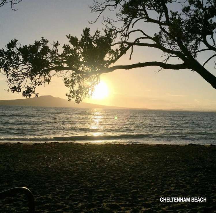 2/20 Macky Avenue Devonport_23