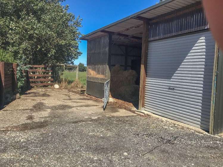 112 Kennington Waimatua Road Kennington_35