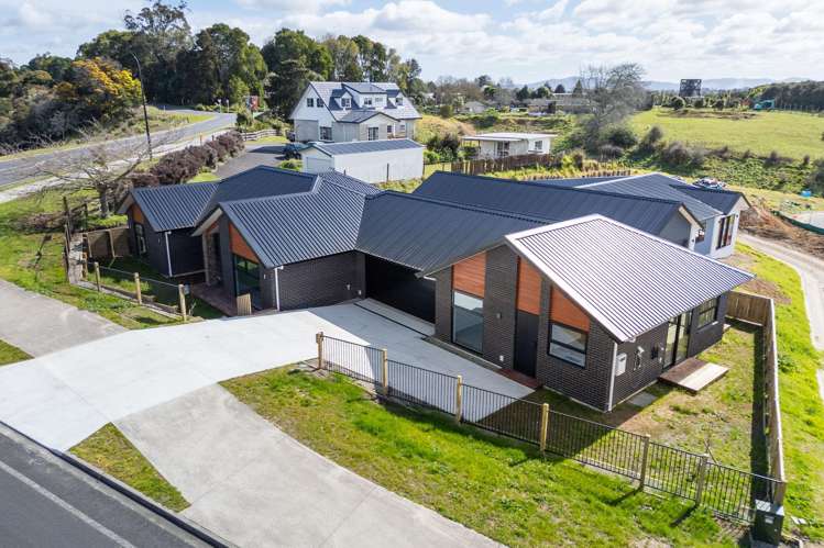 238 Baverstock Road Grandview Heights_18