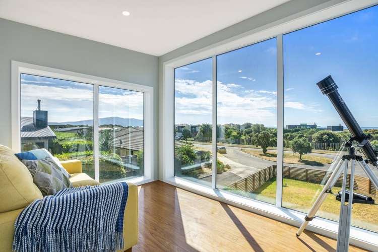 156 Field Way Waikanae Beach_7