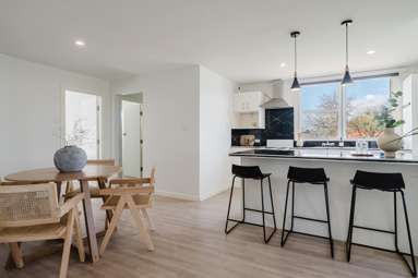 49 Leslie Street_4