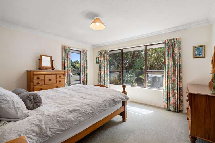 7 Clivedon Place Redwood_9