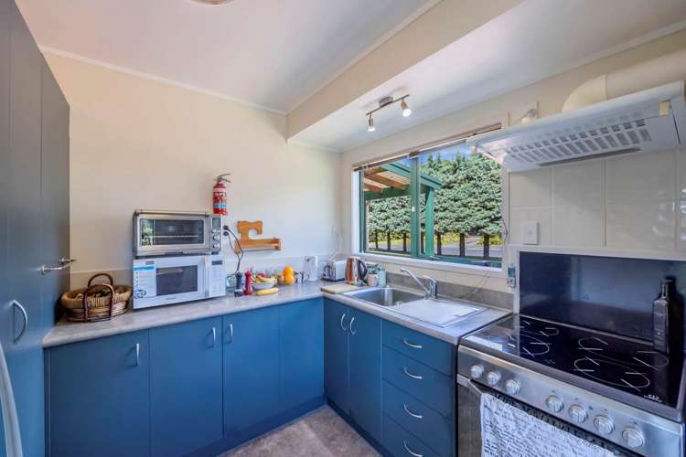 94 The Avenue Lucas Heights_13