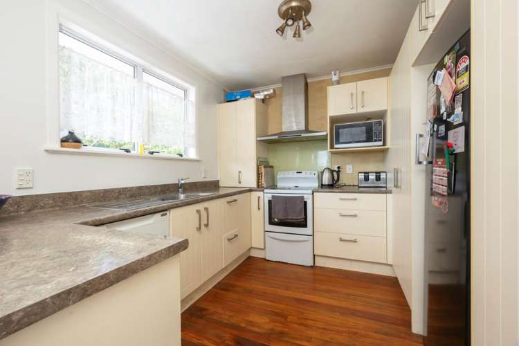 10 Merchant Avenue Te Atatu South_4