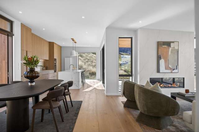 79 Middleton Road Queenstown Hill_2