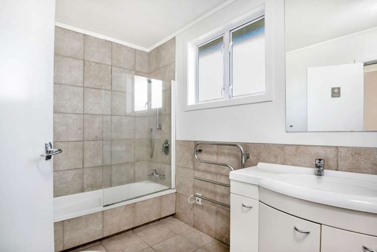 105b Smith Road Waiuku_13