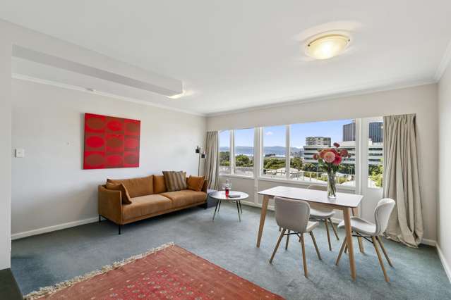 6/125 Grant Road Thorndon_1