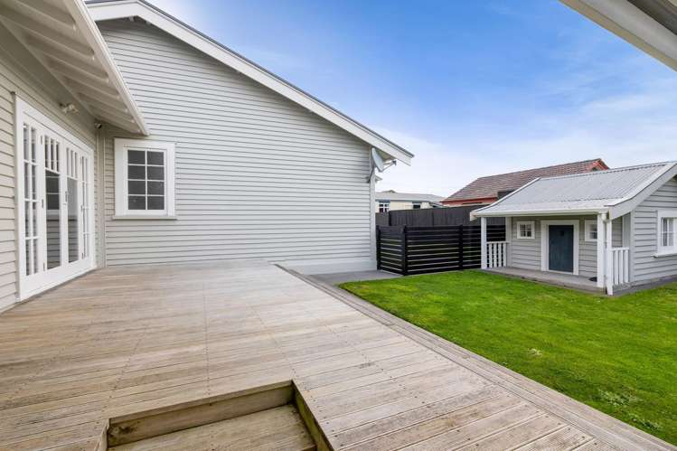 32 Surrey Street Hawera_17