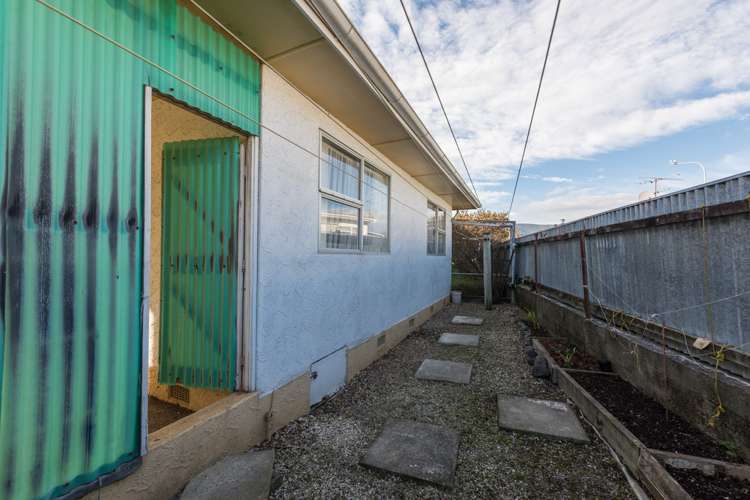 2/10 Golf Road Tahunanui_11