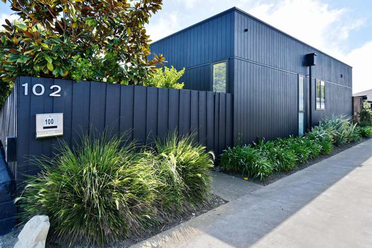 102 Hills Road Edgeware_31