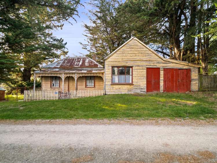 353 Blue Spur Road Lawrence_11